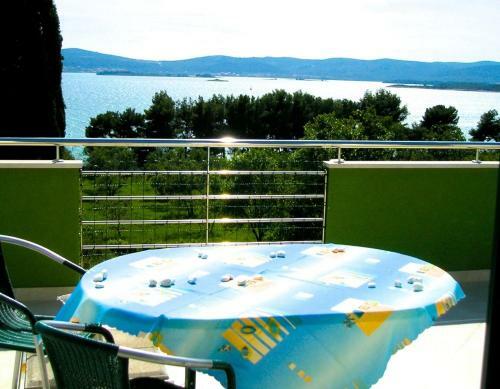 Apartments Viola - With Pool