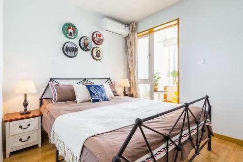 Hotel Qingdao Shinan�wusi Square
