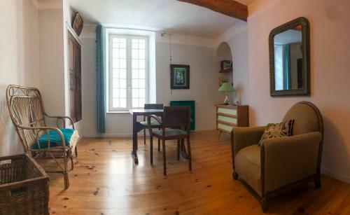 Bed & Breakfast Au Pied de La Cit� de Carcassonne