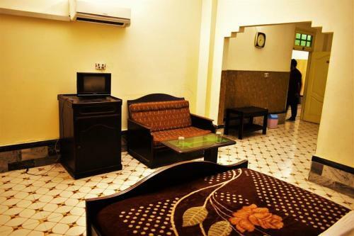 Hotel Suvastu Resort