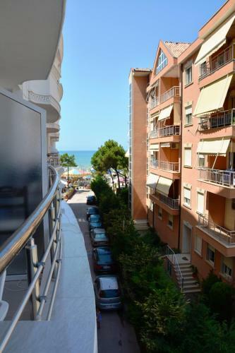Soleil Summer Apartments
