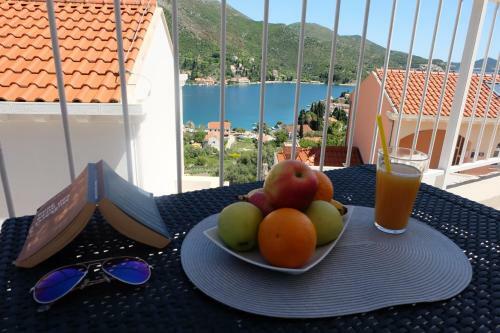 Hostal Blue Diamond Rooms