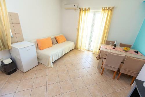 Apartments Marija - Dobropoljana