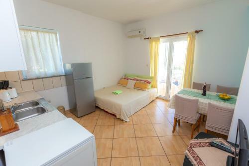 Apartments Marija - Dobropoljana