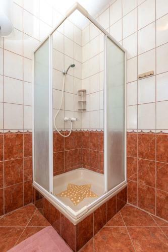 Apartments Marija - Dobropoljana