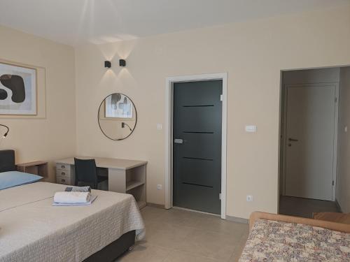Hostal Punta Rata Room