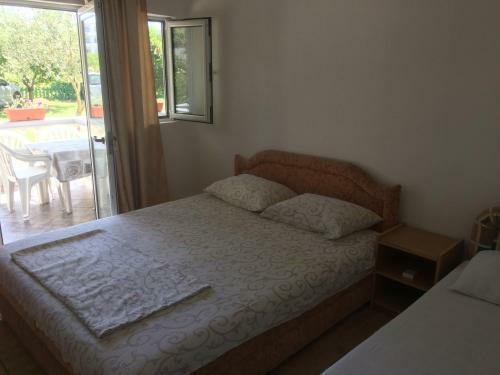 Kollari Apartments