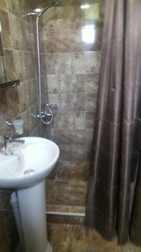 Hostal Guesthouse Neli&makho