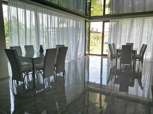 Hostal Guesthouse Neli&makho