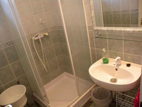 Holiday Home In Fonyod/balaton 38001