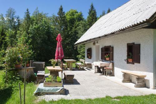 Mountain House Minka