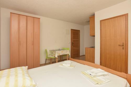 Hostal Beslic Apartments