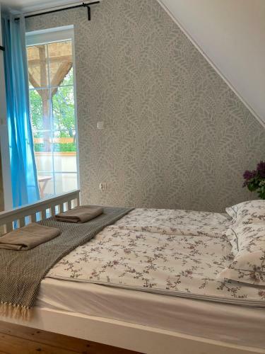 Bed & Breakfast Widok�wka