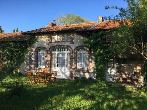 Charming Cozy Guesthouse In Lower Normandy