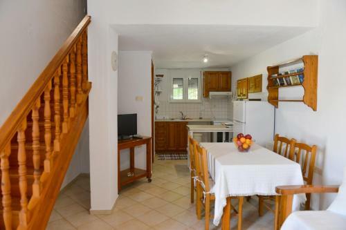 Orestis Suites