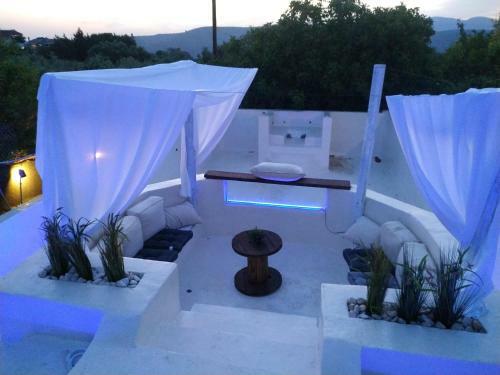 Villa Family Project Pool & Spa Suite