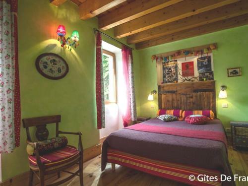 G�te Chaptuzat, 3 Pi�ces, 4 Personnes - Fr-1-630-24