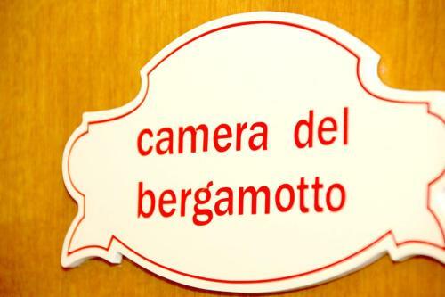 Hostal B&B L' Aranceto