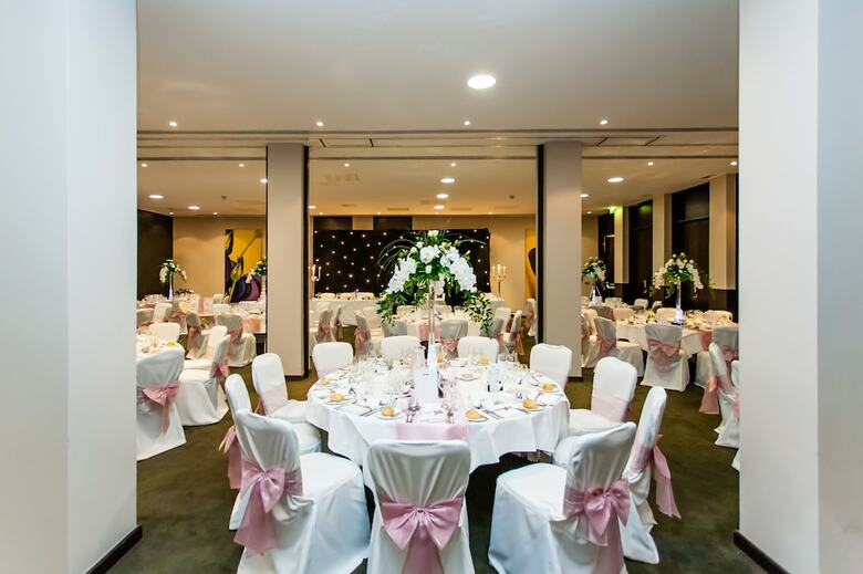 Hotel Park Plaza Cardiff