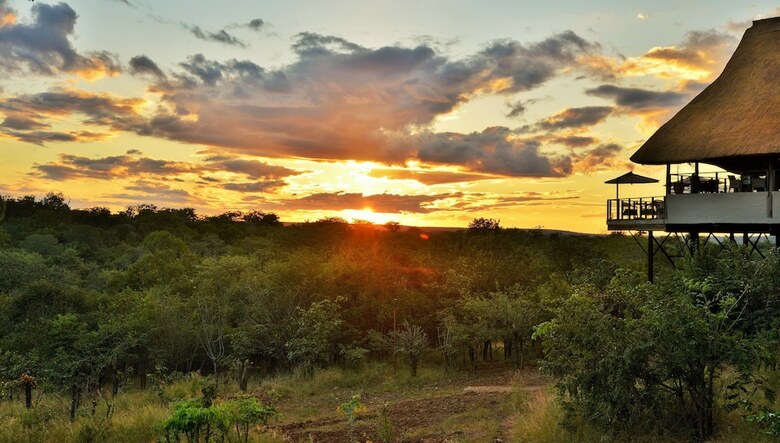 Hotel Victoria Falls Safari Lodge