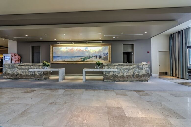 Hotel Ocean Place Resort And Spa