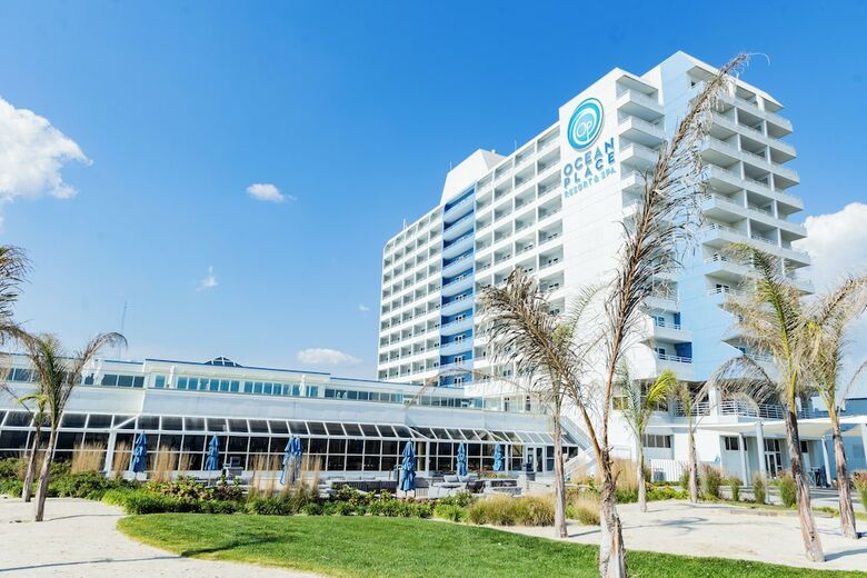 Hotel Ocean Place Resort And Spa