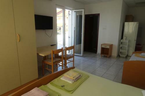 Apartments Galeb
