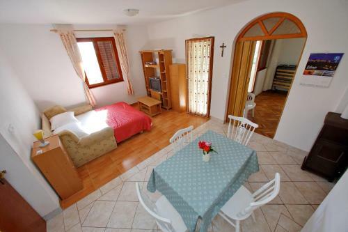 Apartments Vala