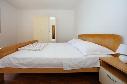 Apartments Vala
