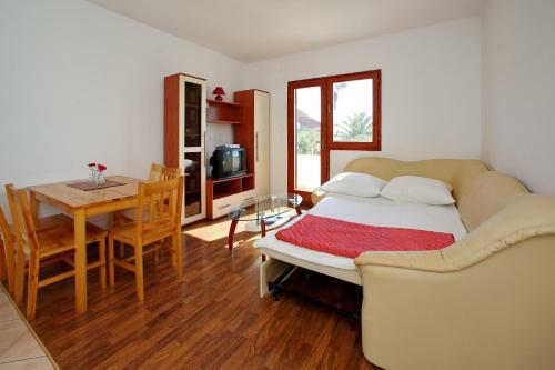 Apartments Vala