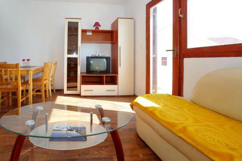 Apartments Vala