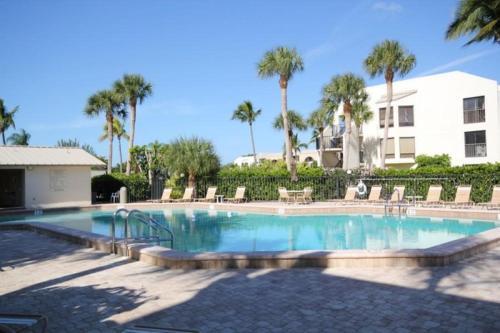 Bay Village #201