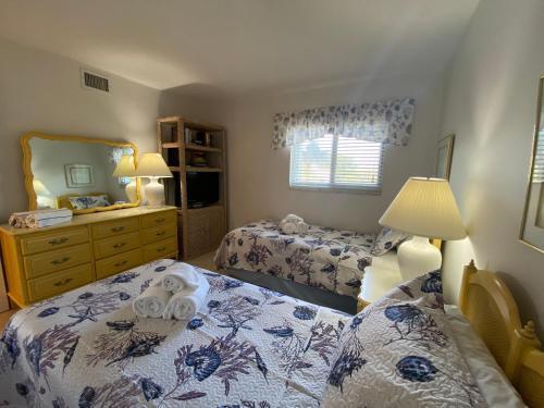 Strandview #304