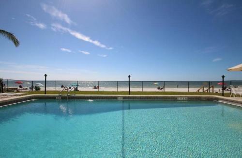Strandview #603