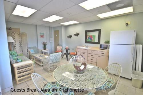 Lovers Key Beach Club #606