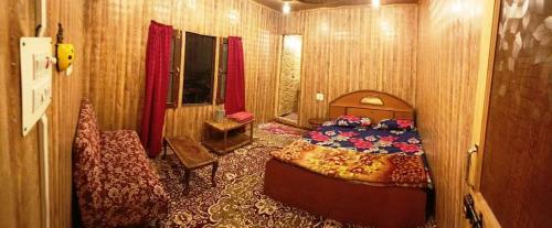 Hostal Gosani Guest House