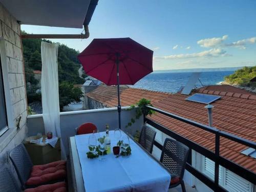 Holiday House Kata-babina