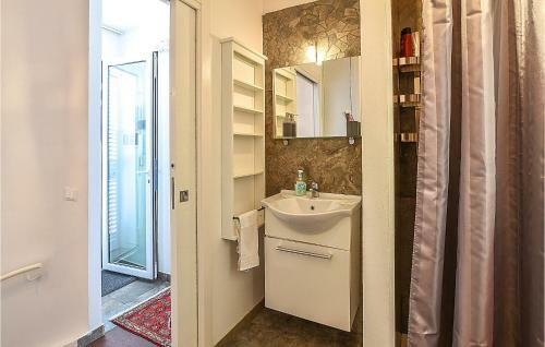 Awesome Home In Balestrate With Wifi And 2 Bedrooms