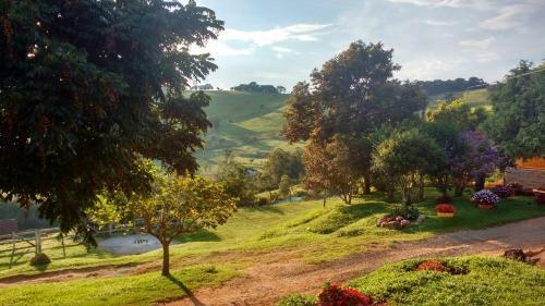 Pousada E Camping P� Na Trilha