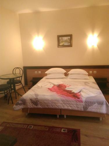 Hostal Guest House La Rose