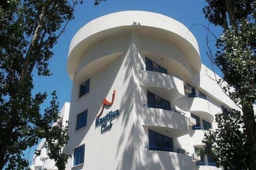 Nautilius Club - Menada Apartments
