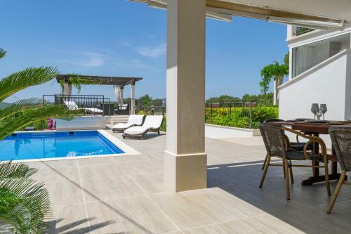 Hostal Villa Julia 16 People