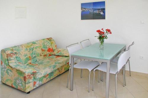 Apartments Villa Nada Podgora - Cdm05024-dyb