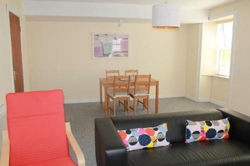 Apartamento Spacious Townhouse