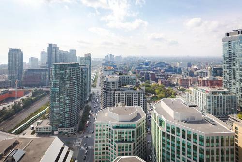 Apartamento Historic Unobstructed Views In Downtown Core