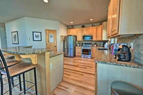 Mountain Home With Decks, Walk To Gondola
