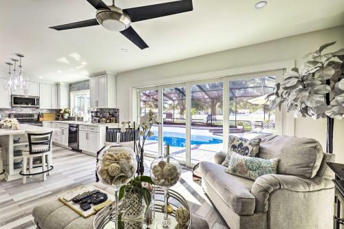 Pet-friendly Tampa Oasis About 15 Mi From Downtown!