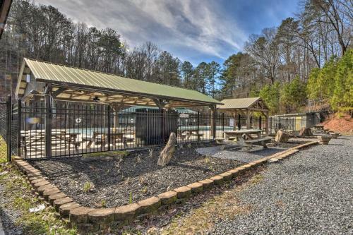 Coosawattee River Resort Home Mins From Blue Ridge