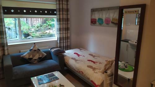 Hostal Strathavon B&B