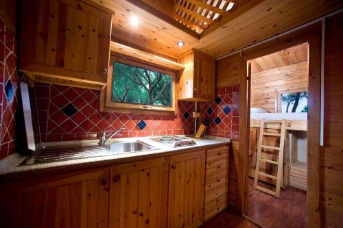 Camping Porto Sos�linos